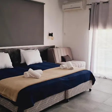 Appartement Nissi Avenue 3 *